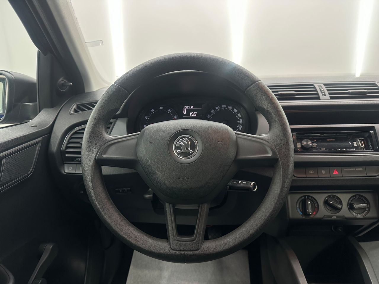 Skoda Fabia 1.0 MPI 60cv Ambition - Foto 2 