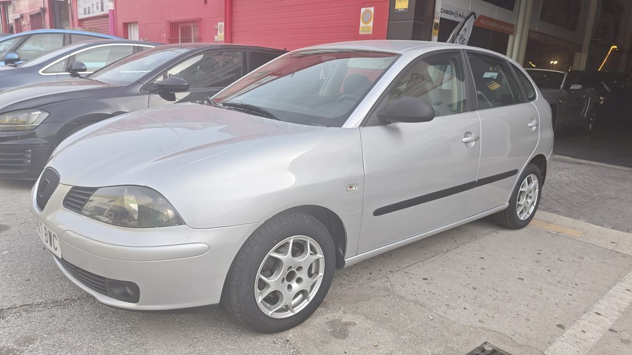 Seat Ibiza 1.9 TDI 100CV SPORT - Foto 2 