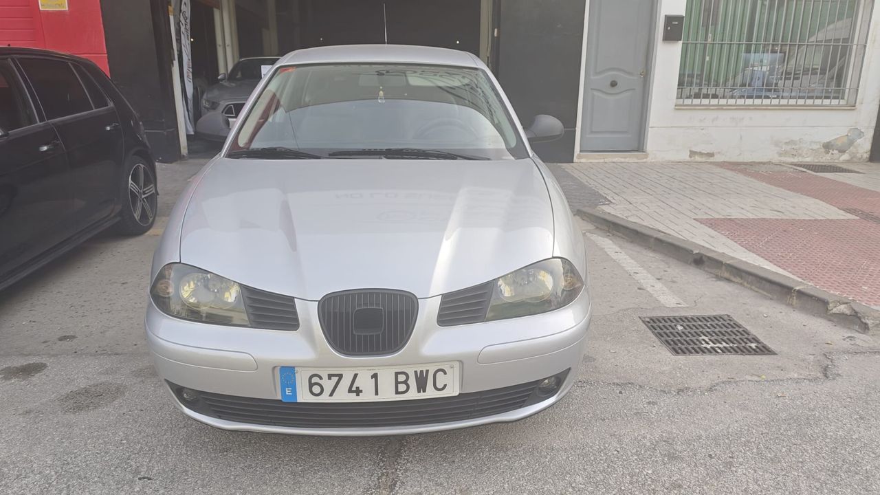 Seat Ibiza 1.9 TDI 100CV SPORT - Foto 2 