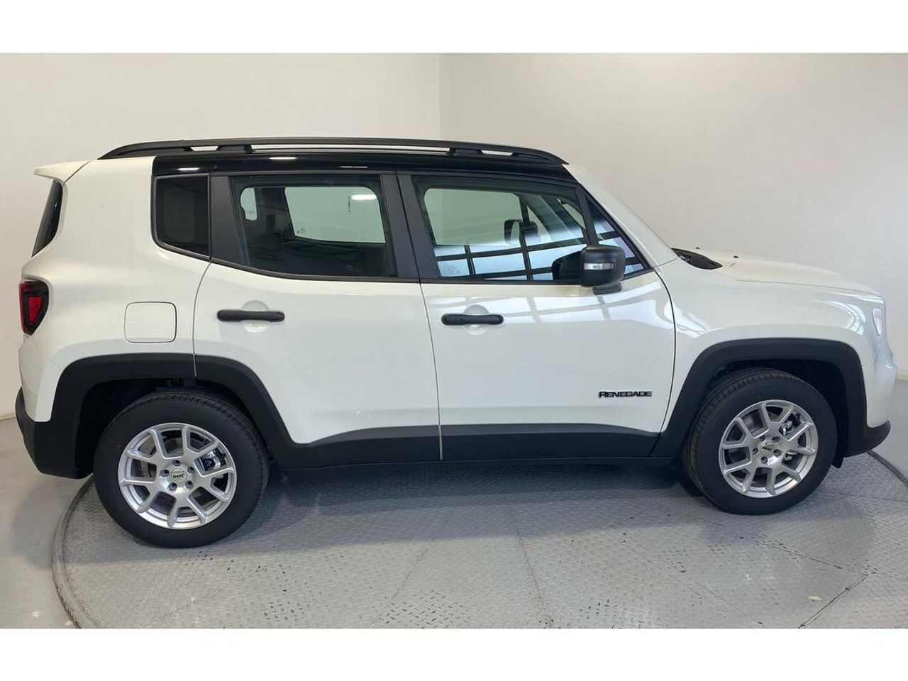 Jeep Renegade Altitude eHybrid   1.5 MHEV 130hp Dct Fwd - Foto 2