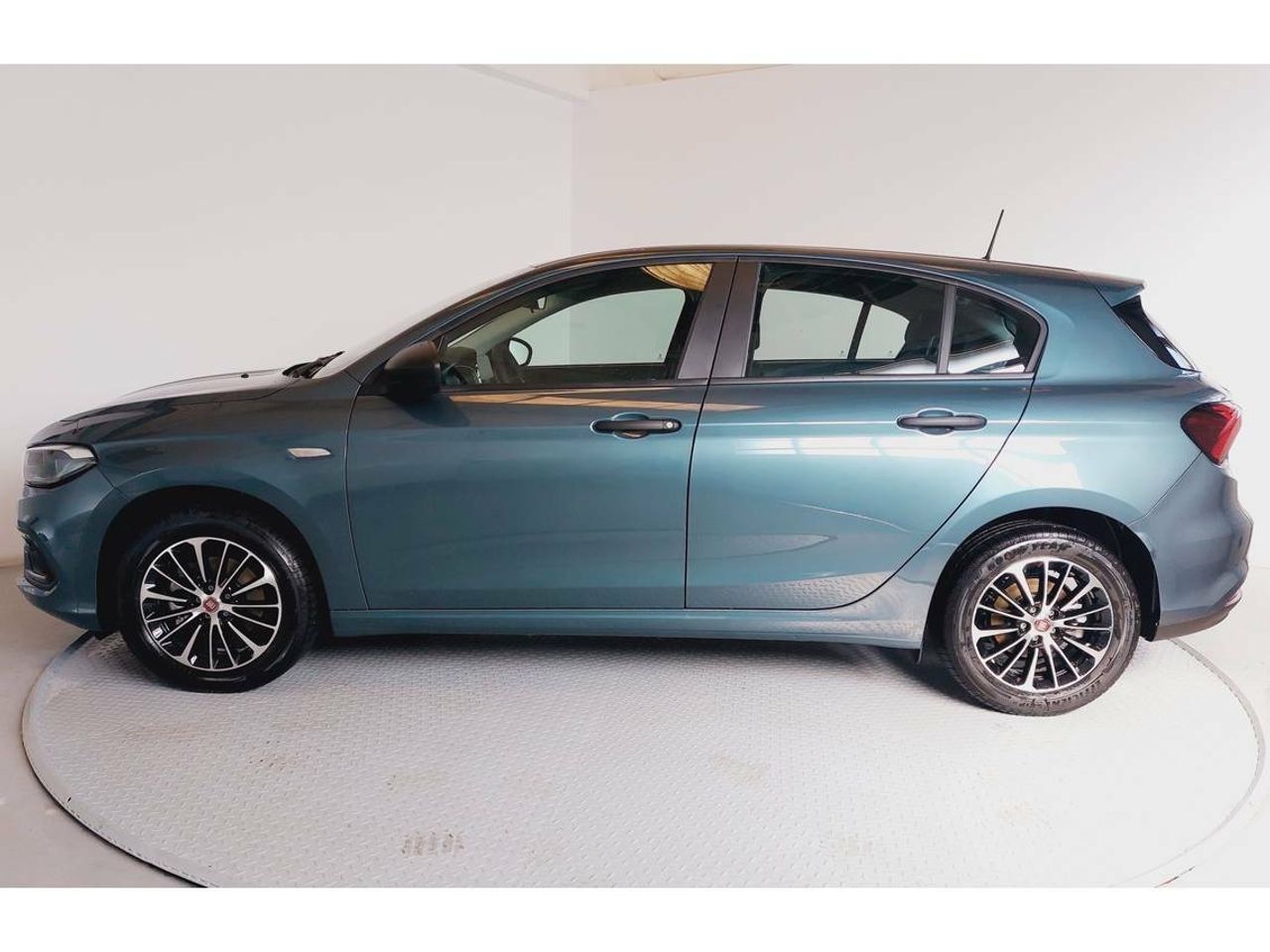 Fiat Tipo - HB Diesel 1.6 97kW (130CV) manual - Foto 2