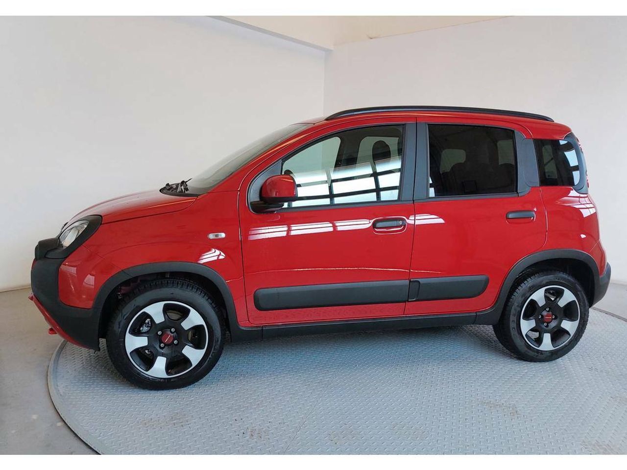 Fiat Panda Cross 1.0 Hybrid 51kw (70CV) - Foto 2