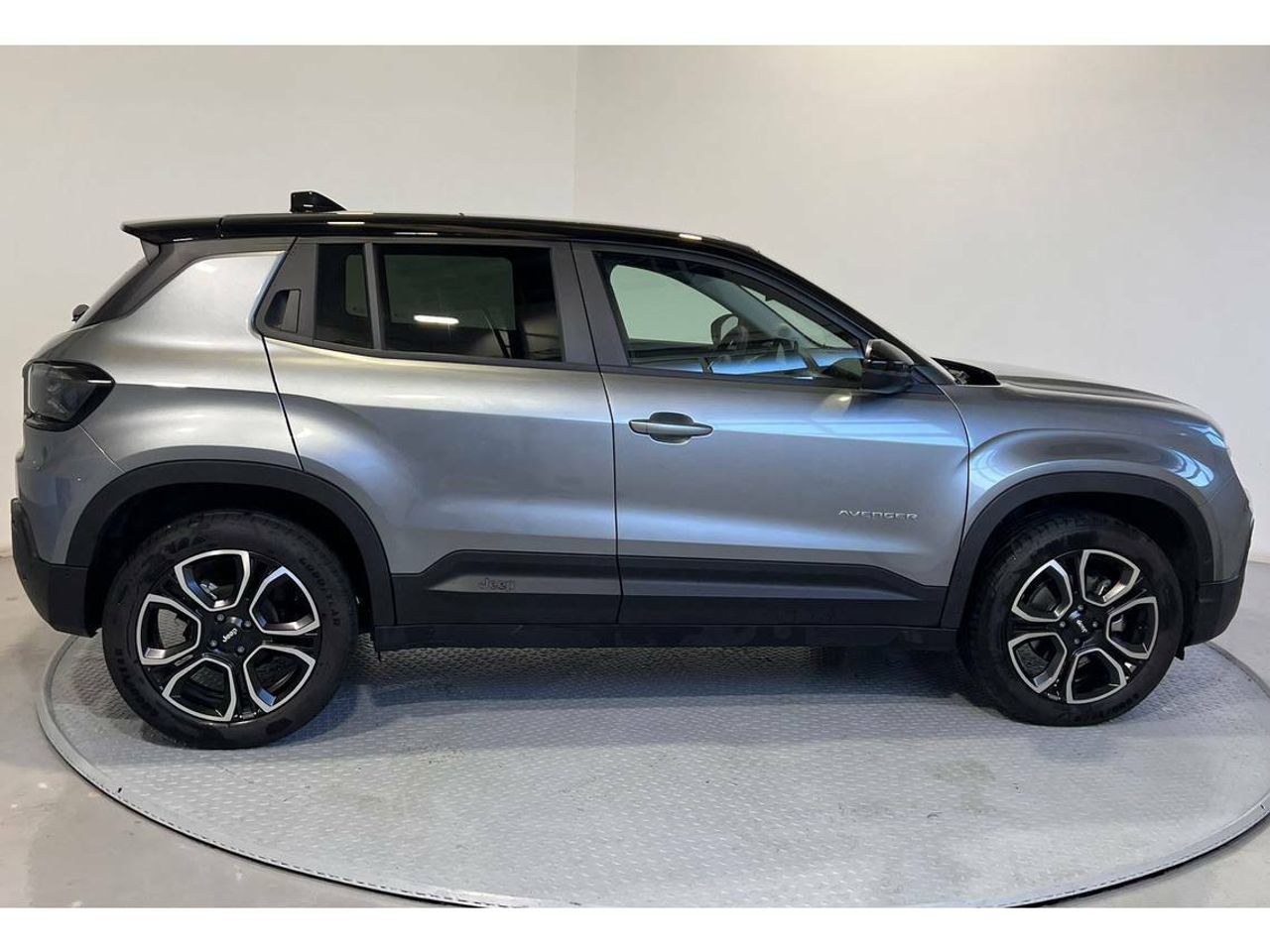 Jeep Avenger Summit 1.2 eHybrid 74kW (100CV) - Foto 2