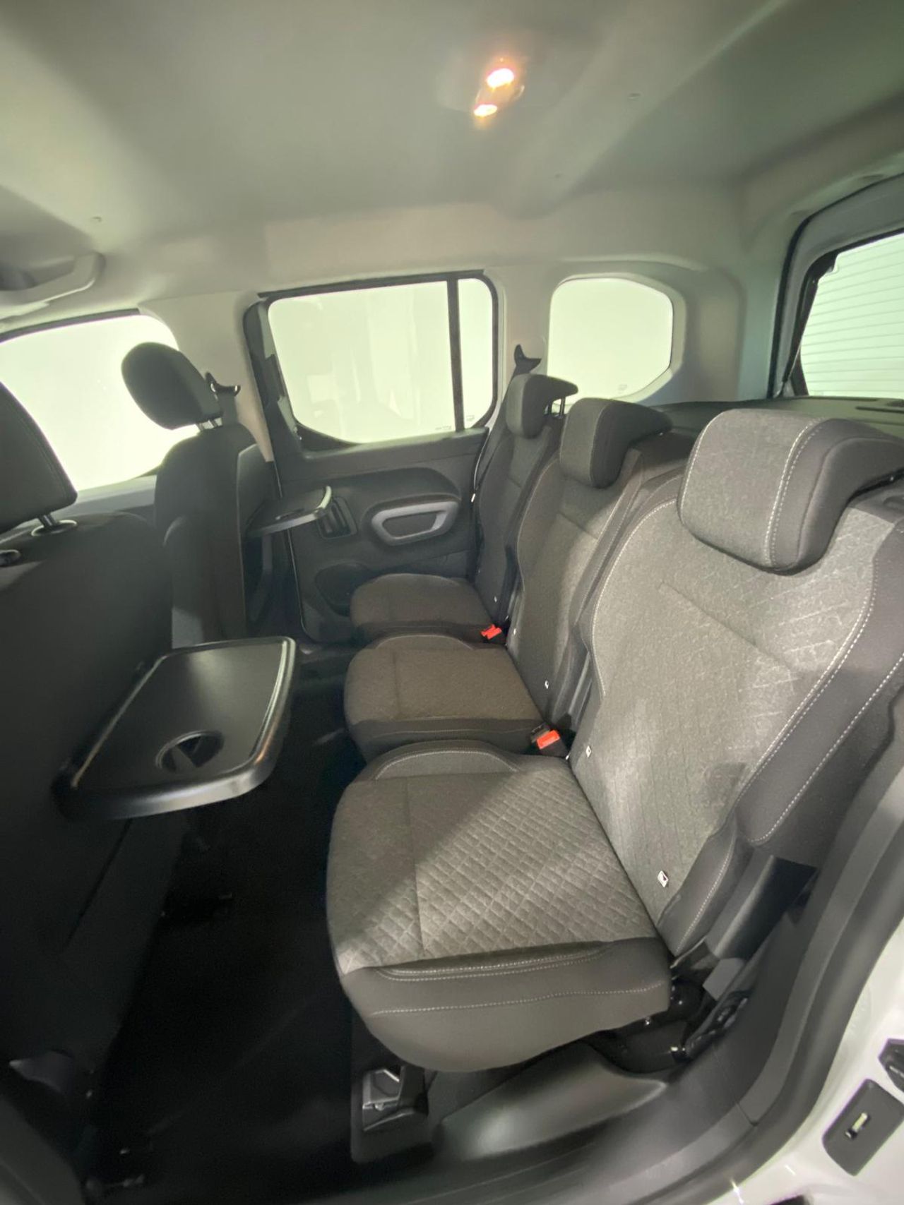 Opel Combo 100 Cv 1.5 Td S/S MT6 €6.4 - Foto 2