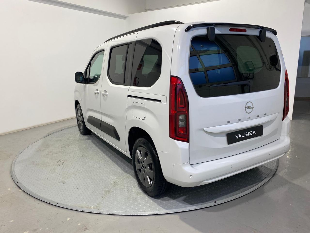 Opel Combo 100 Cv 1.5 Td S/S MT6 €6.4 - Foto 2