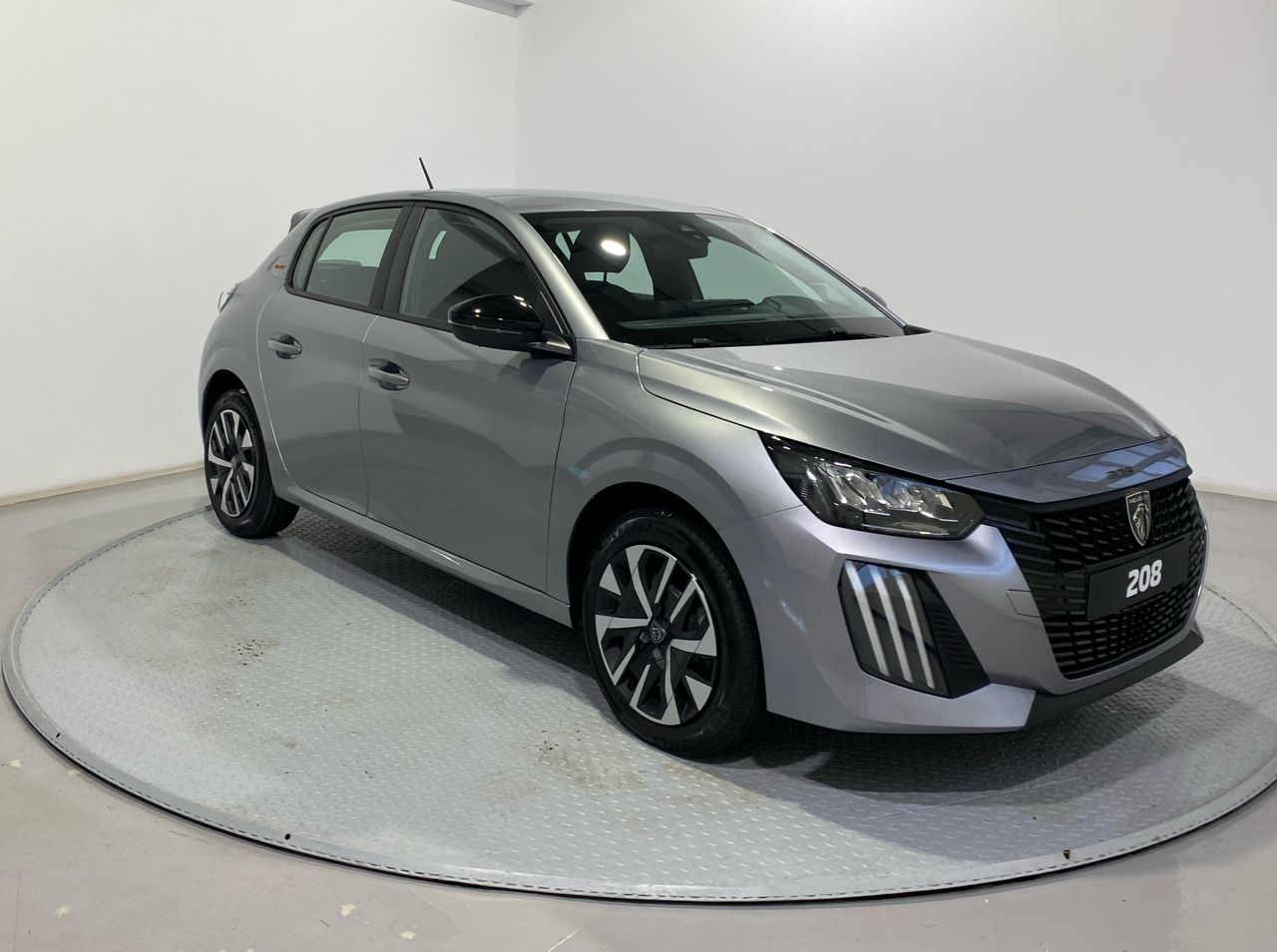 peugeot 208 2025 / foto grande (2)