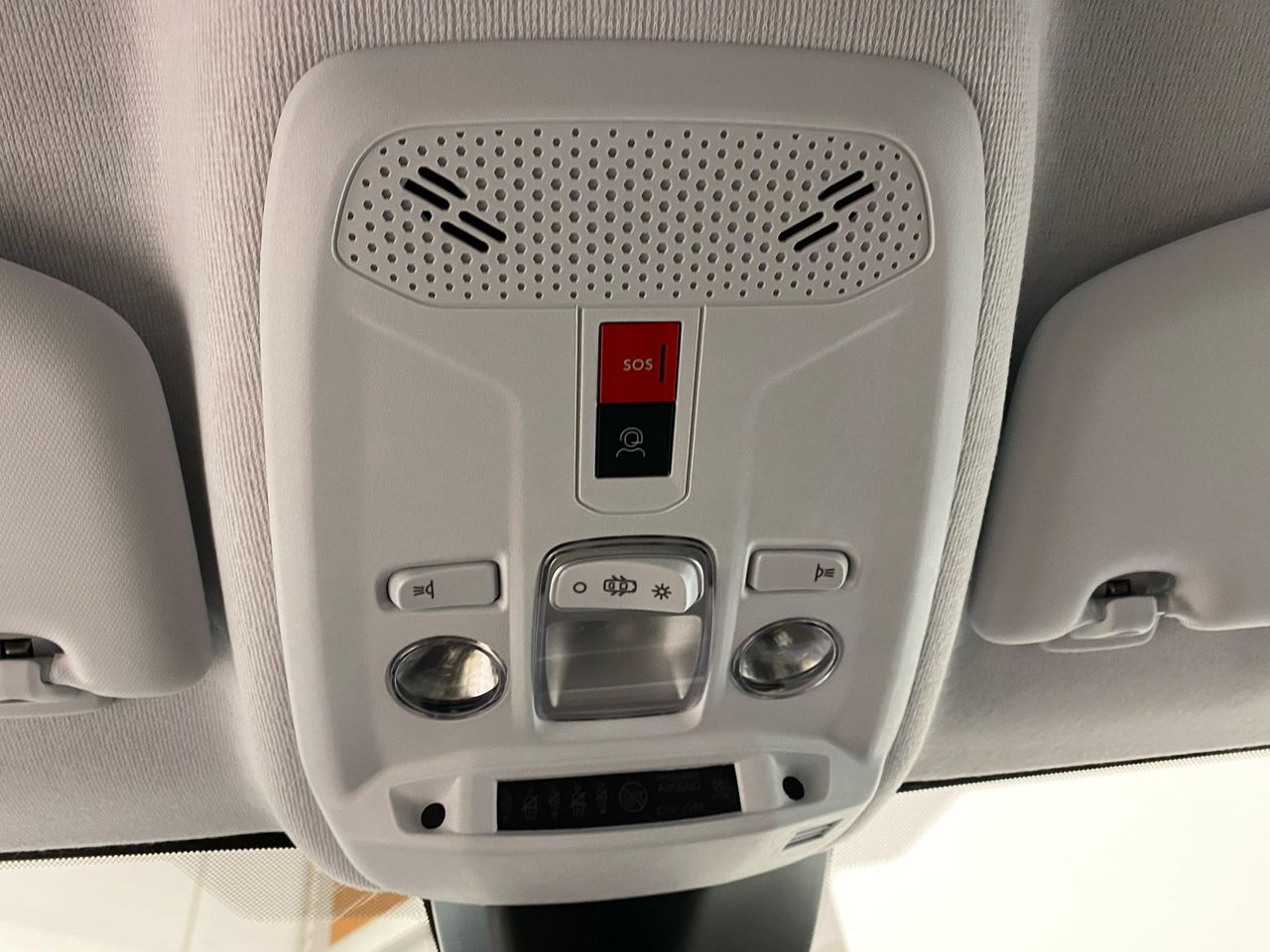 Peugeot 208 Style HYBRID 100 eDCS6 - Foto 2