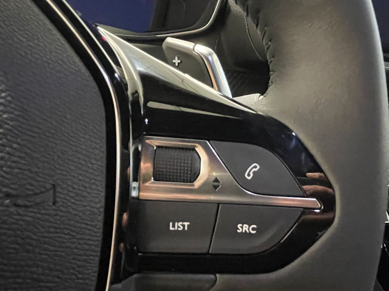 Peugeot 2008 N2008 Allure Hybrid 136 eDCS6 - Foto 2