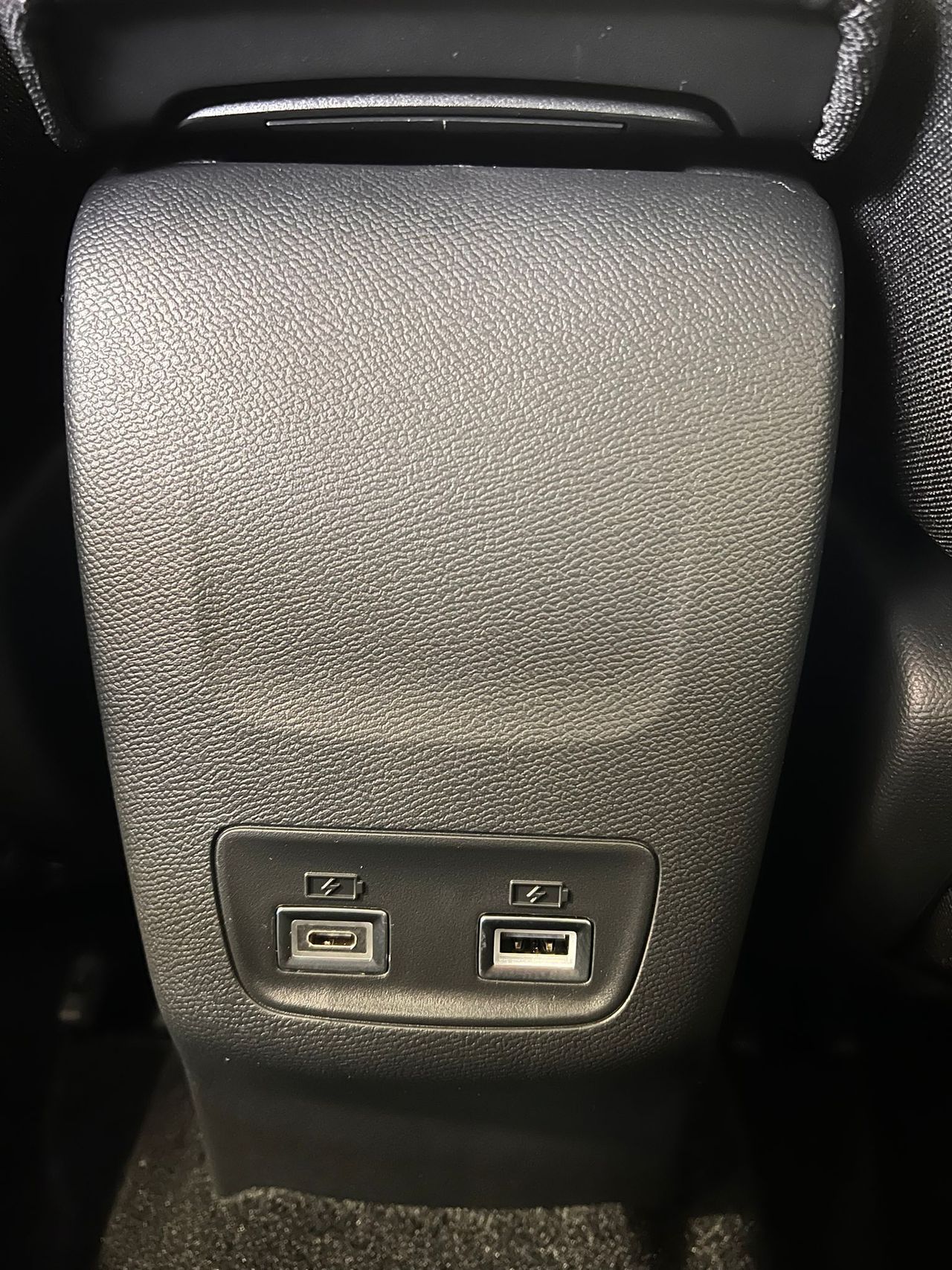 Peugeot 208 Allure HYBRID 100 eDCS6 - Foto 2