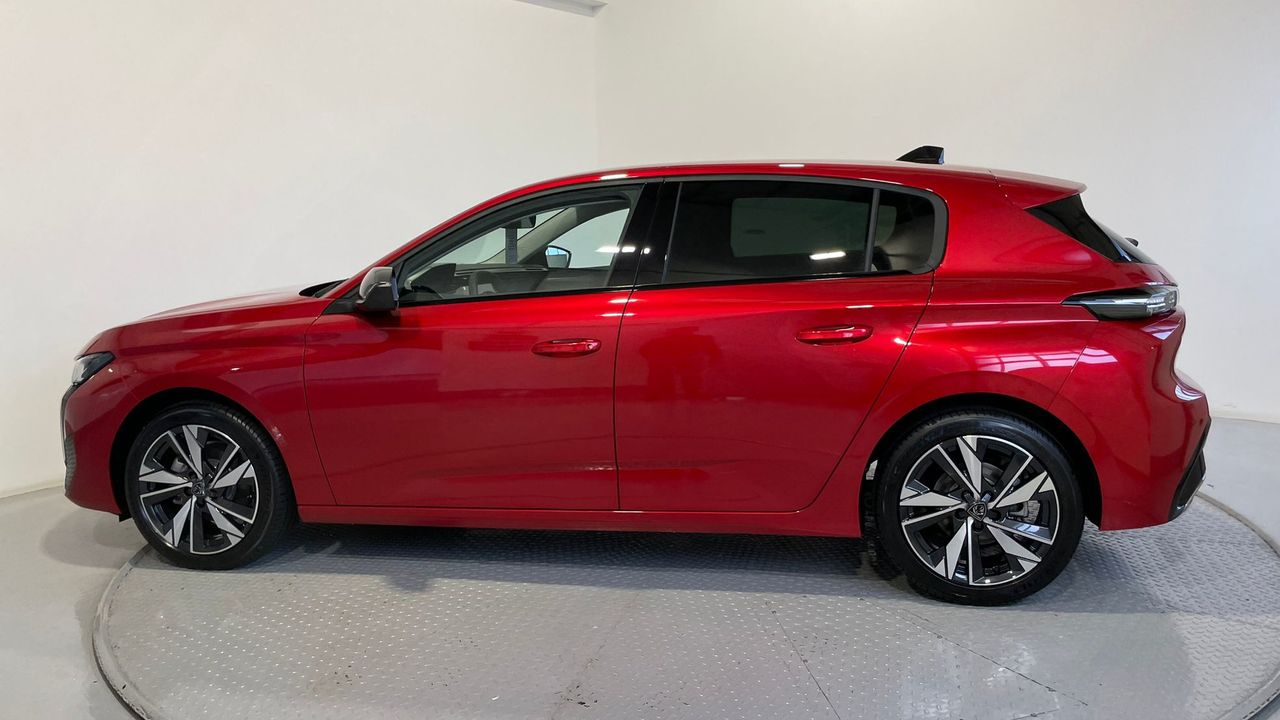 Peugeot 308 5P Allure Hybrid MHEV 136 e-DCS6 - Foto 2