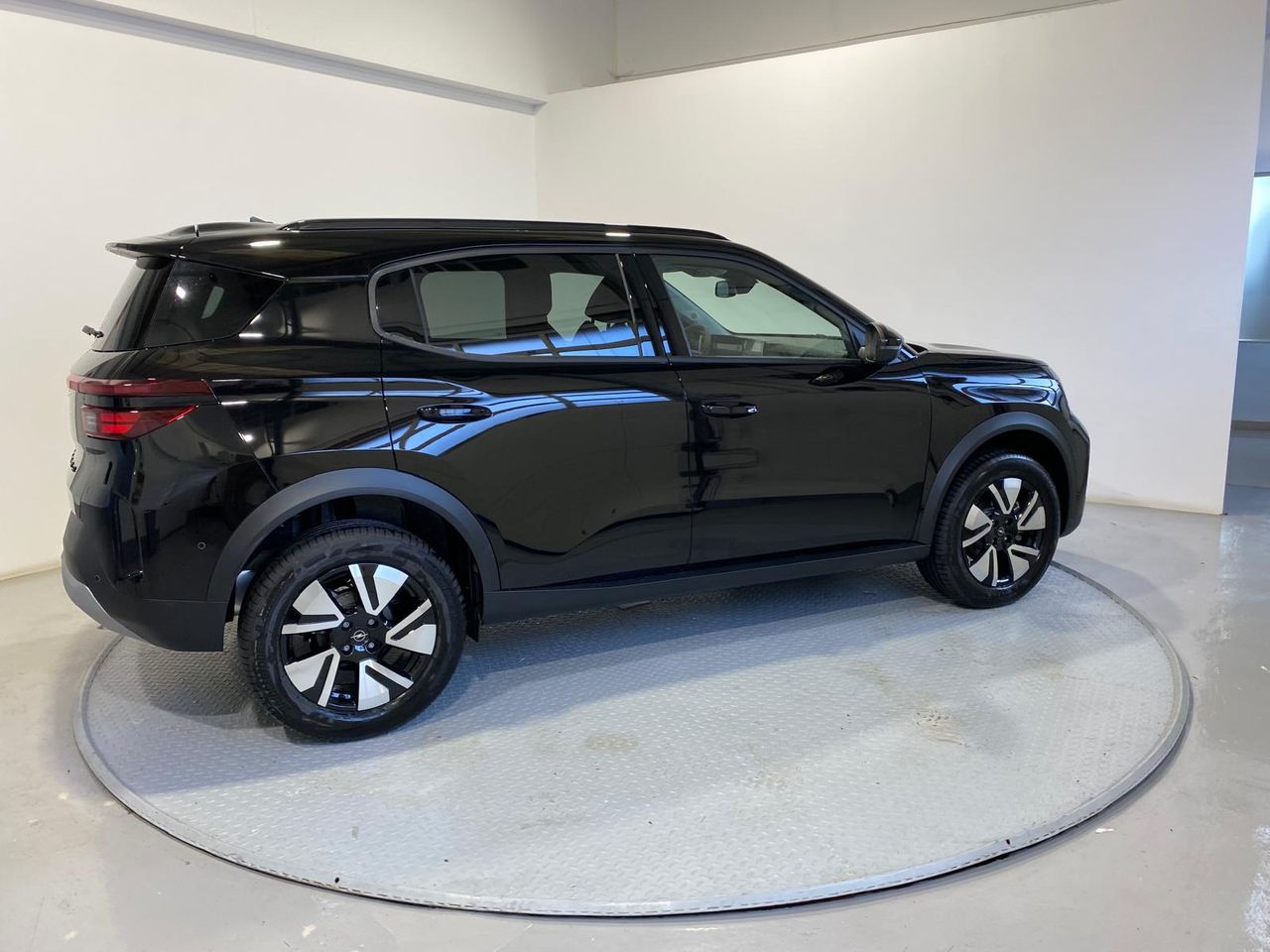 Opel Frontera 1.2T XHT Hybrid eDCT6 100kW GS - Foto 2