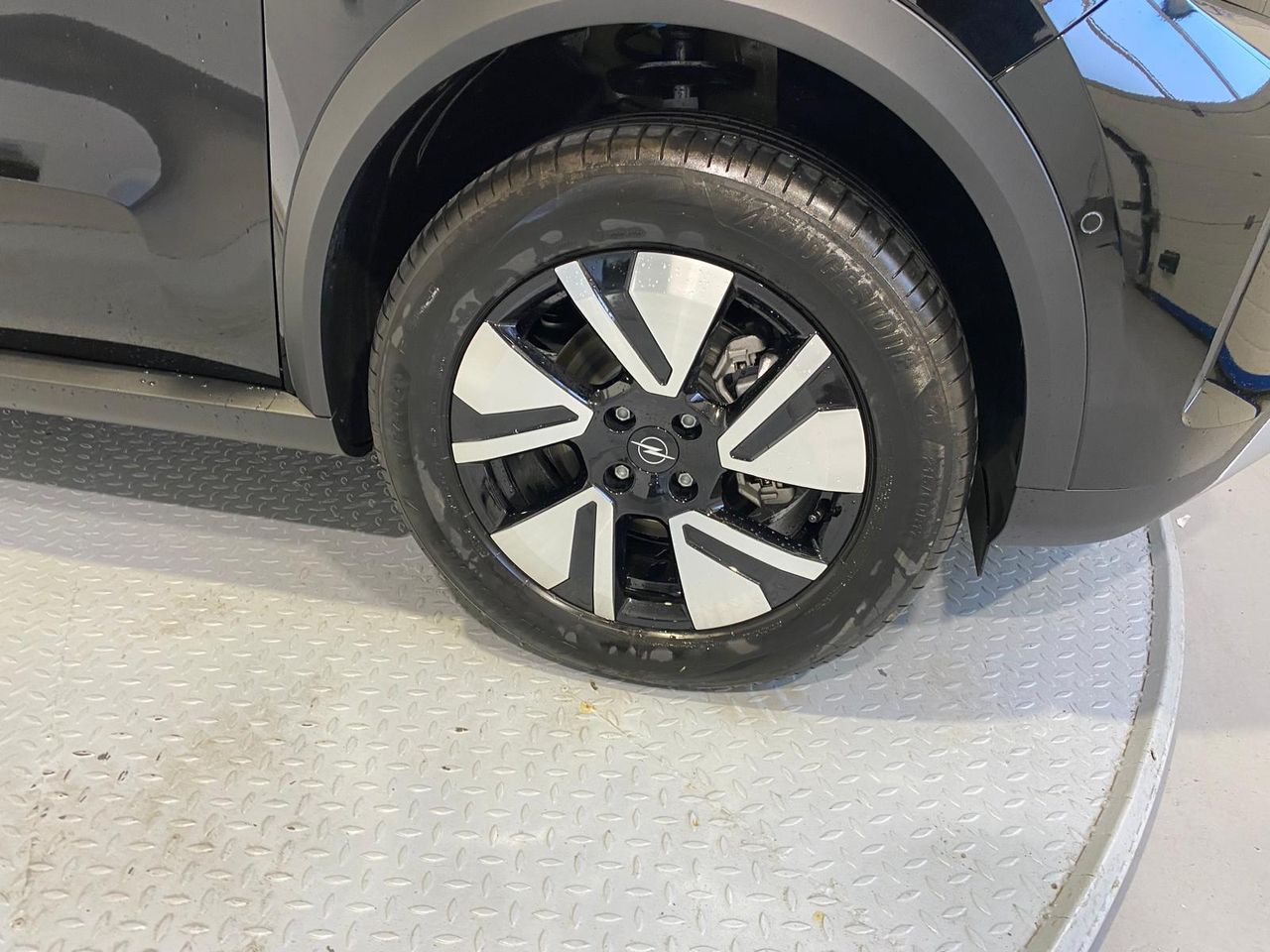 Opel Frontera 1.2T XHT Hybrid eDCT6 100kW GS - Foto 2