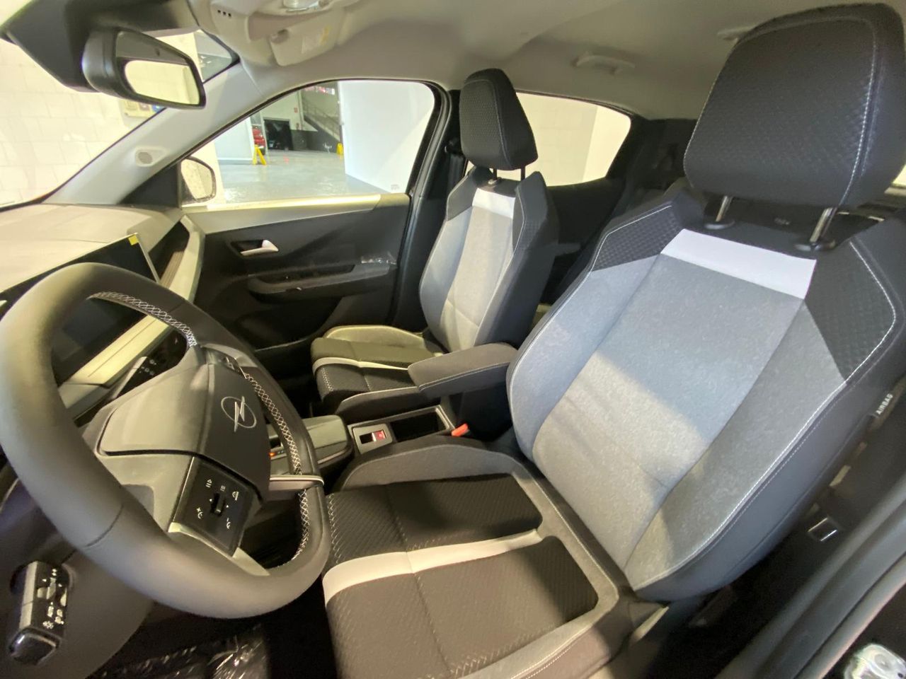 Opel Frontera 1.2T XHT Hybrid eDCT6 100kW GS - Foto 2