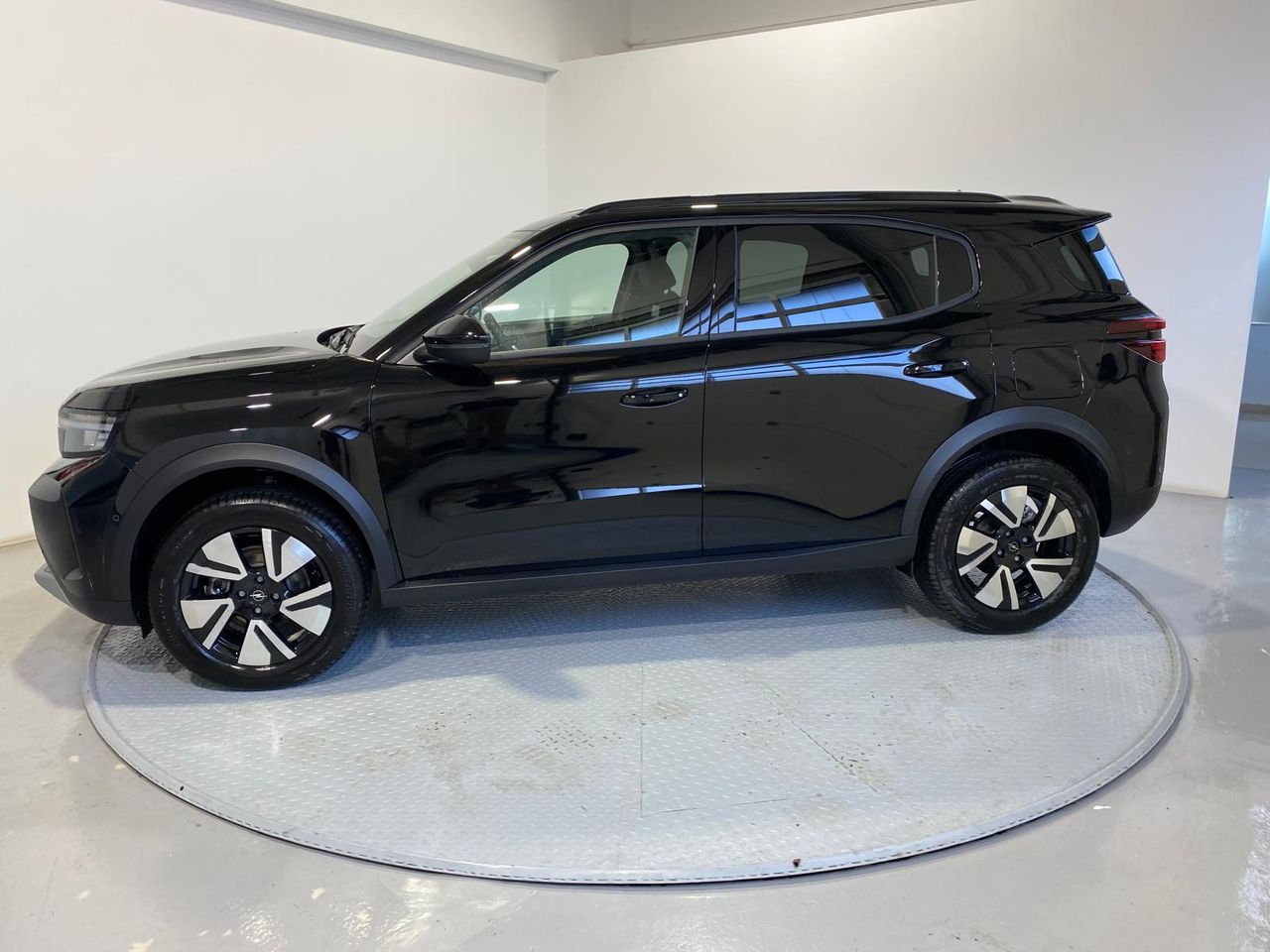 Opel Frontera 1.2T XHT Hybrid eDCT6 100kW GS - Foto 2