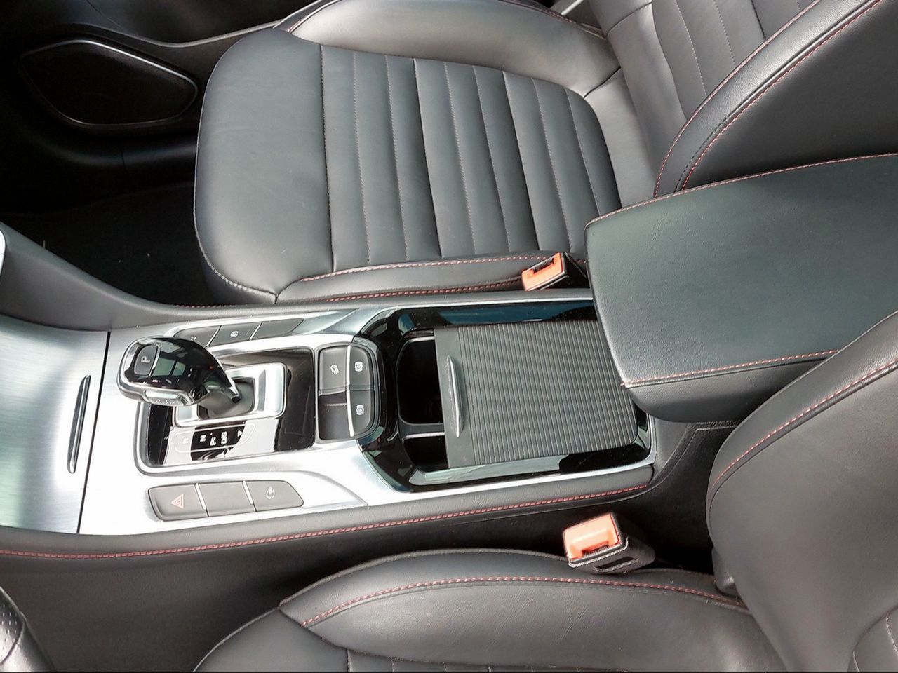 MG HS 1.5 Turbo GDI Luxury DCT - Foto 2