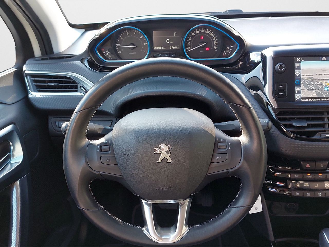 Peugeot 2008 Allure 1.2 PureTech 81KW (110CV)S&S EAT6 - Foto 2