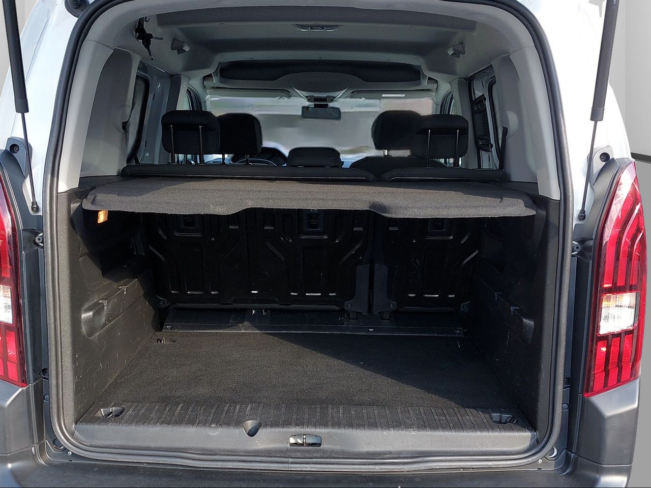 Peugeot Rifter Active Standard BlueHDi 73kW - Foto 2