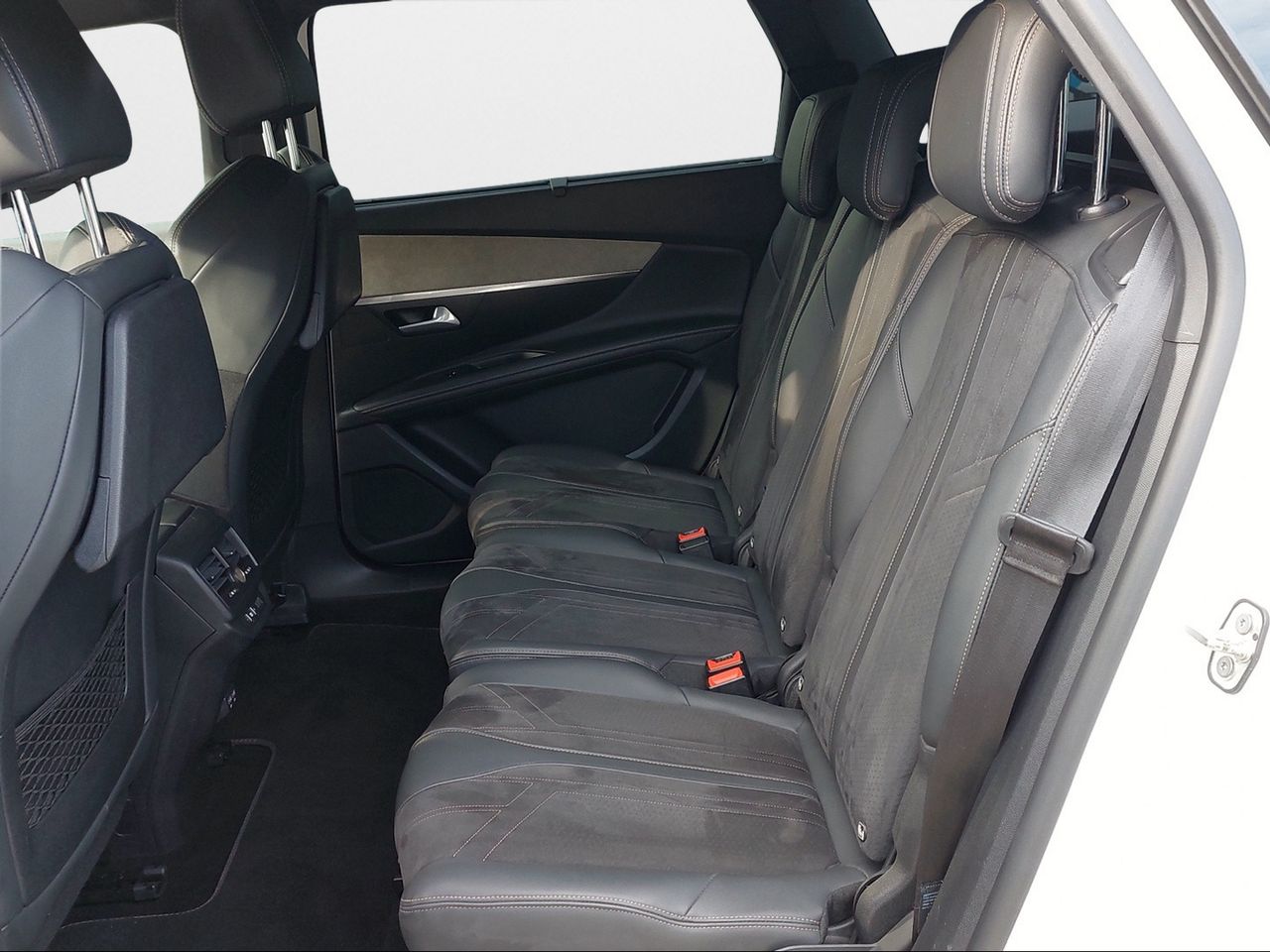 Peugeot 5008 1.5 BlueHDi 96kW S&S GT EAT8 - Foto 2
