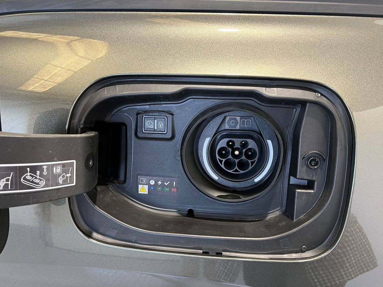 Citroën C5 X Shine Hybrid 180 e-EAT8  - Foto 2