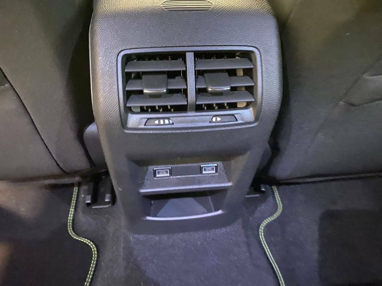 Peugeot 308 First Edition 5P   Eléctrico 115kW (156CV) - Foto 2