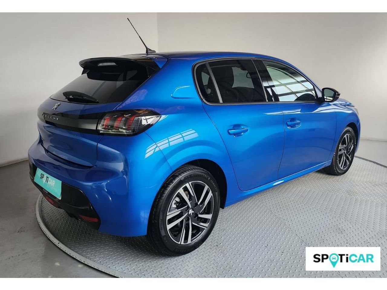 Peugeot 208 Allure Pack BlueHDi 73kW (100CV)  - Foto 2