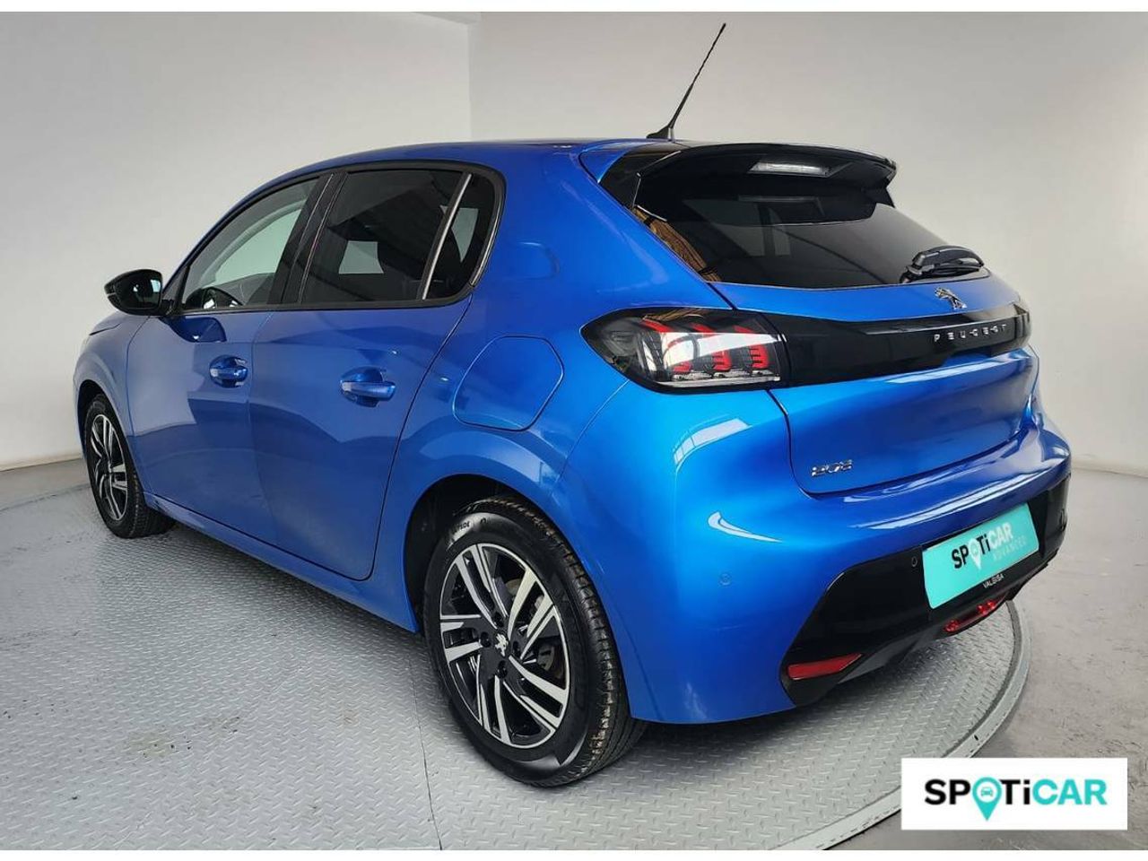 Peugeot 208 Allure Pack BlueHDi 73kW (100CV)  - Foto 2