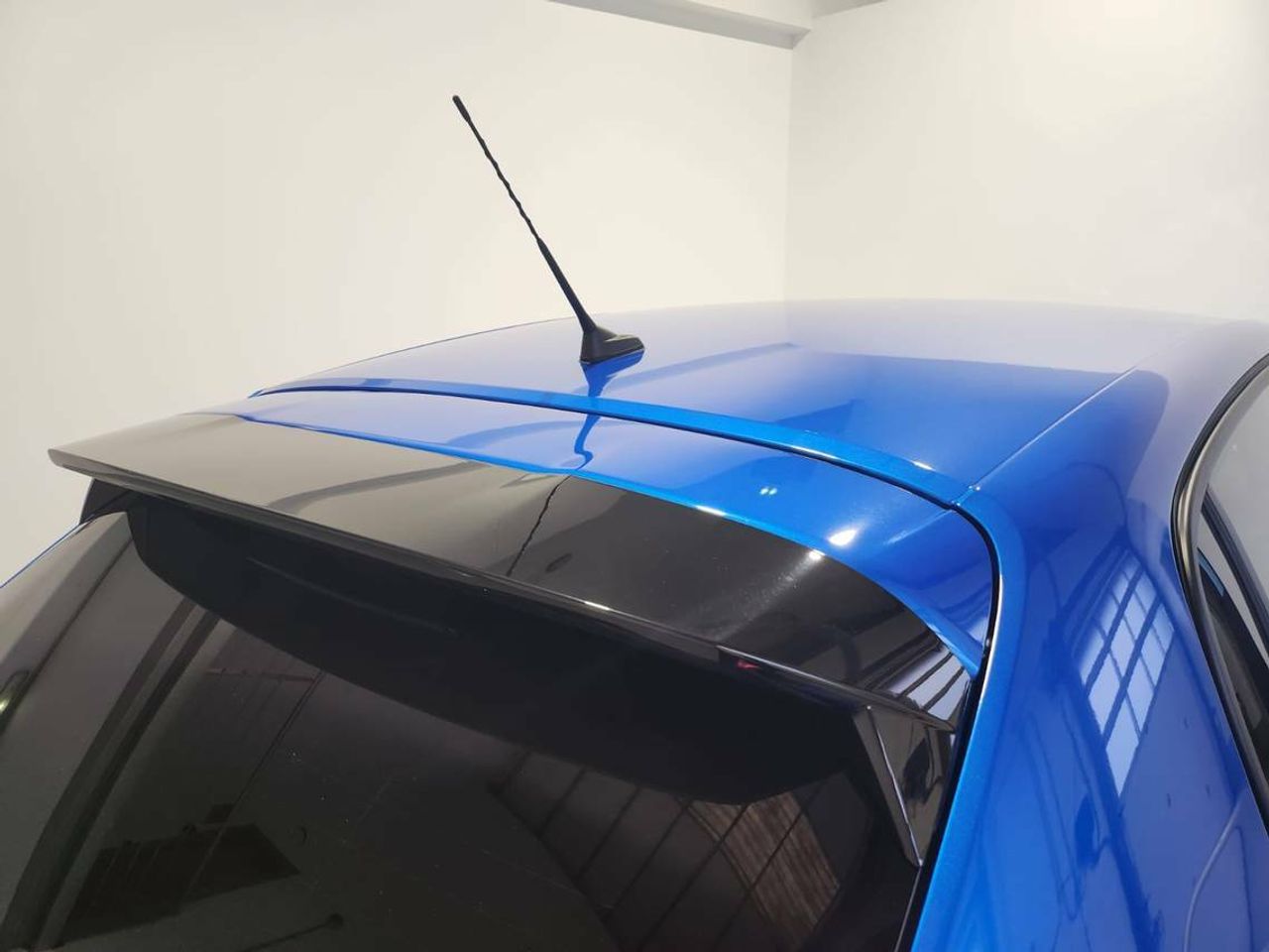 Peugeot 208 Allure Pack BlueHDi 73kW (100CV)  - Foto 2
