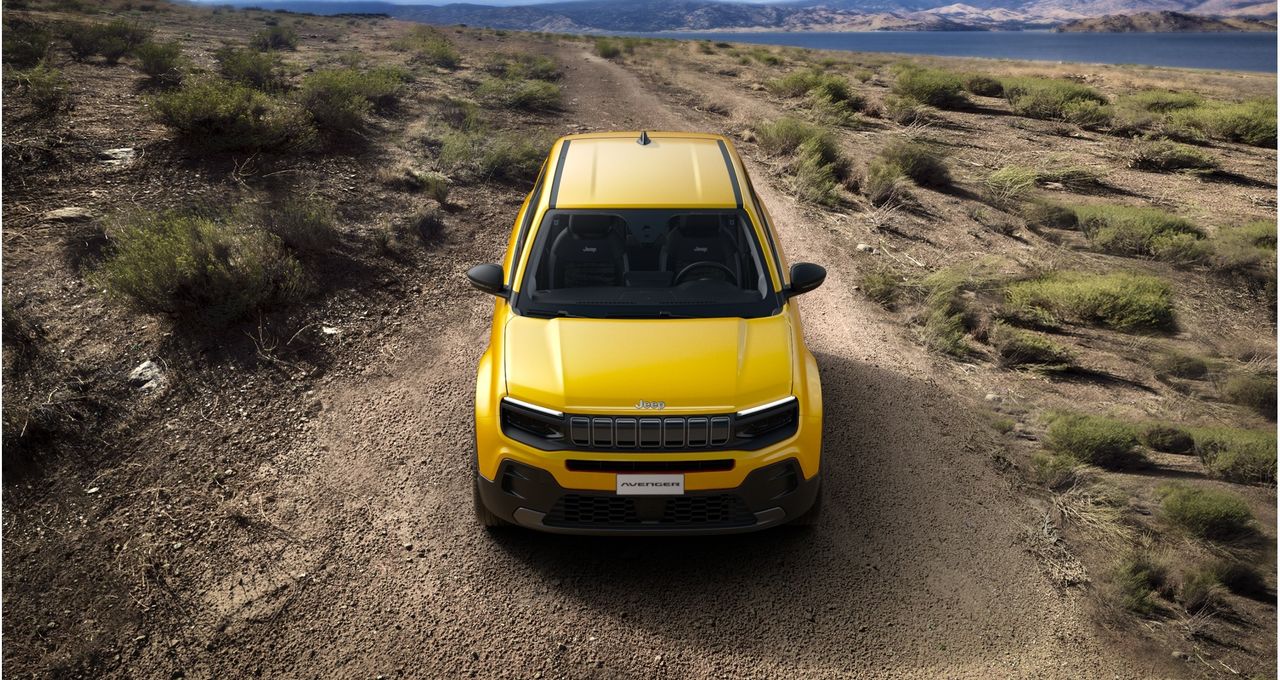 Jeep Avenger BEV 115kW (156CV) Summit - Foto 2