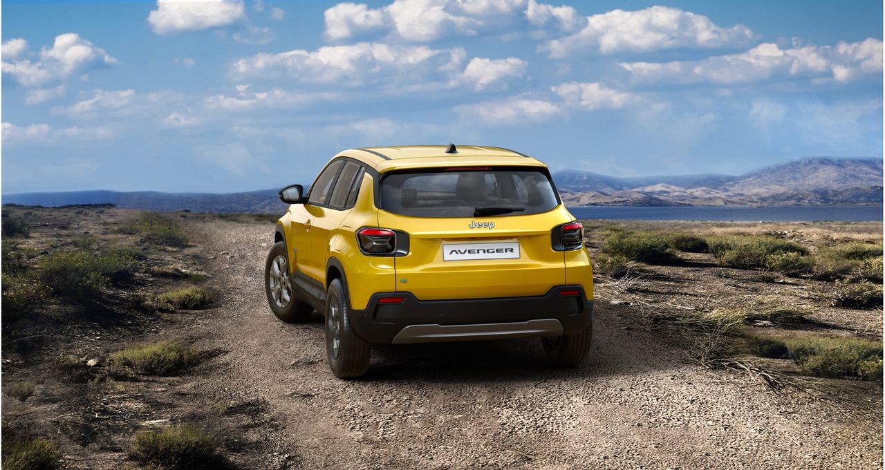 Jeep Avenger BEV 115kW (156CV) Summit - Foto 2