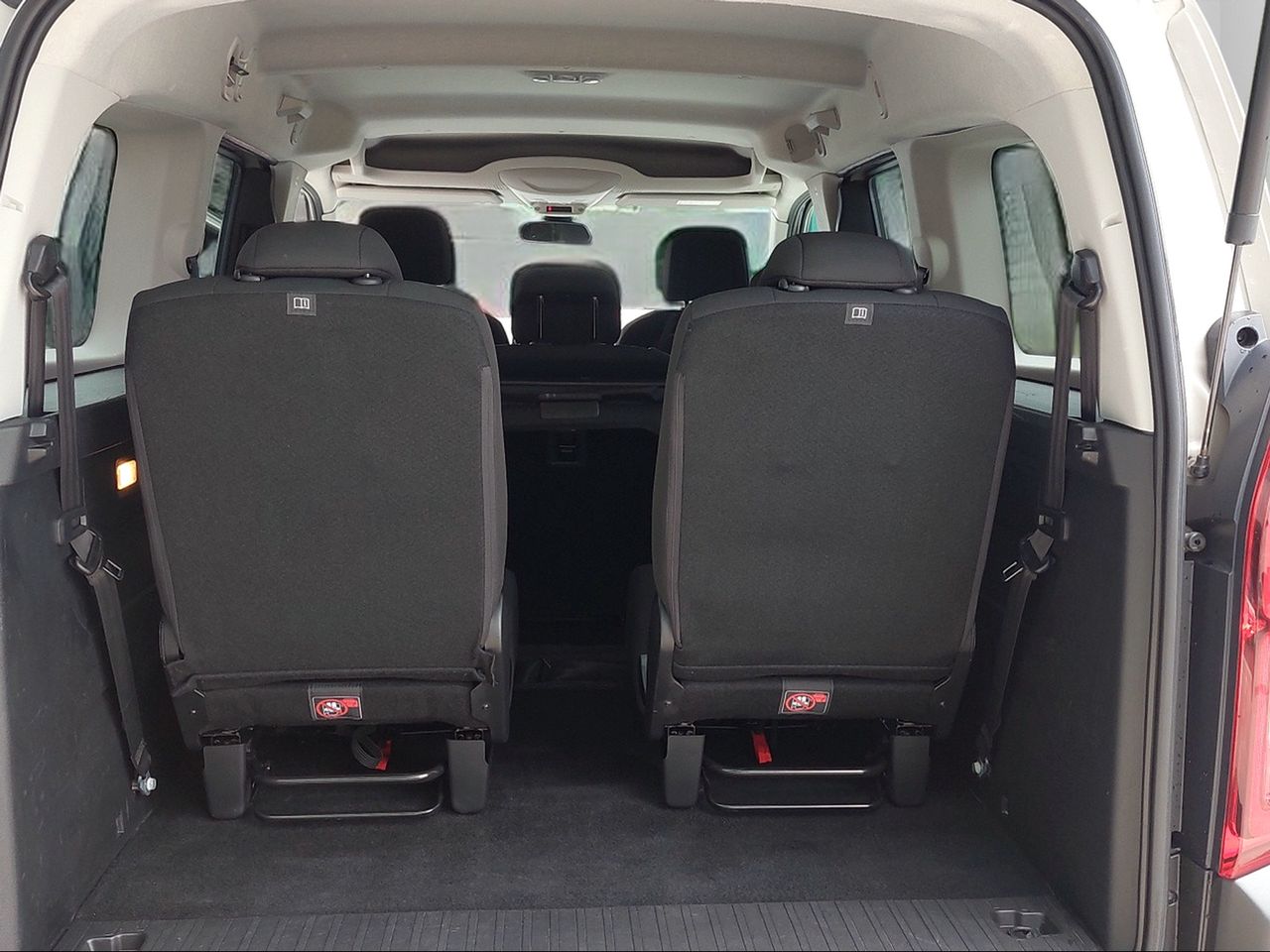 Citroën Berlingo Talla XL BlueHDi 130 S&S 6v SHINE 7 pl - Foto 2