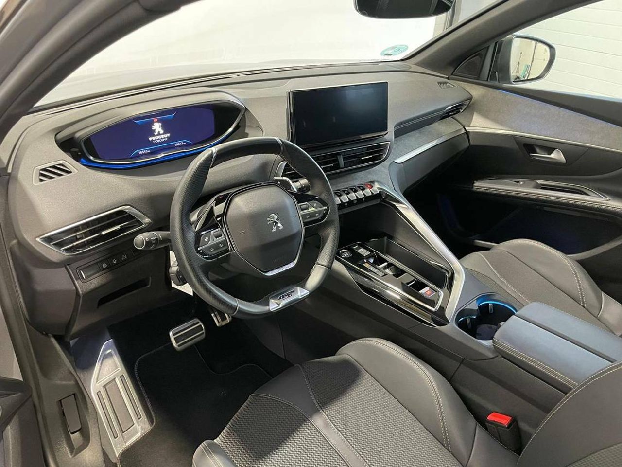 Peugeot 5008 GT 1.5 BlueHDi 96kW S&S   EAT8  - Foto 2