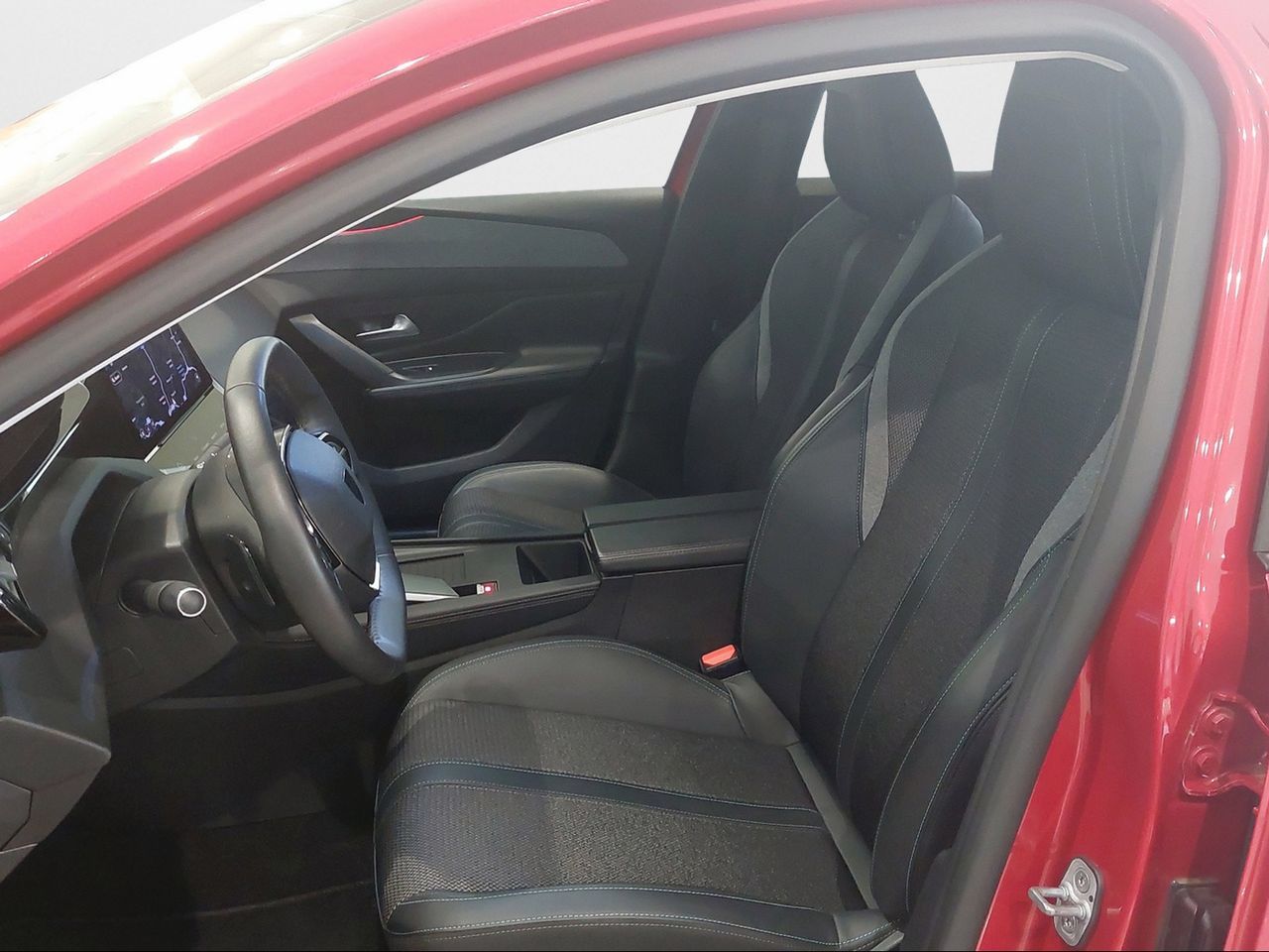 Peugeot 308 5P Allure Pack BlueHDi 130 S&S EAT8 - Foto 2