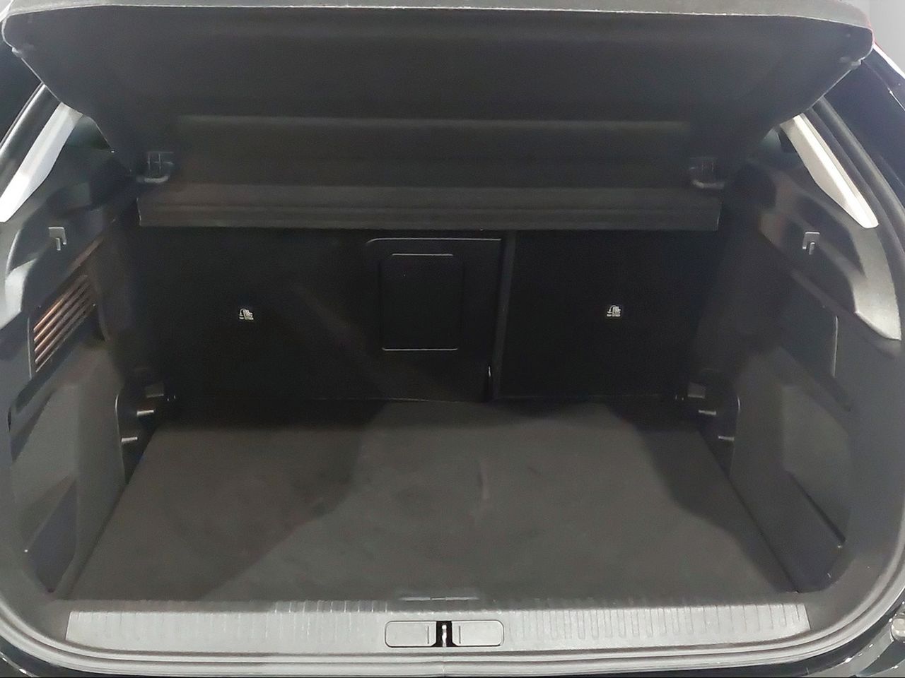 Citroën C4 BlueHDi 130 S&S EAT8 Shine - Foto 2