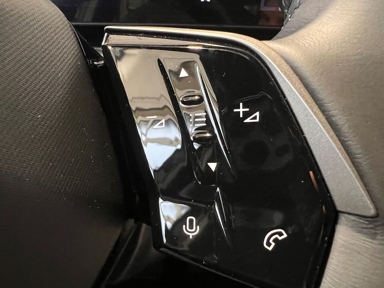 Peugeot 3008 Hybrid 1.2 107KW Allure eDCS6 - Foto 2