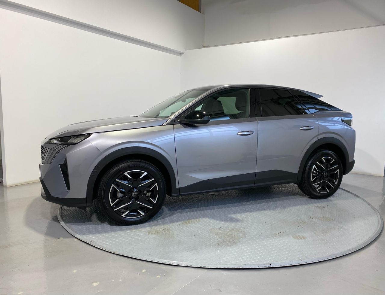 Peugeot 3008 Hybrid 1.2 107KW Allure eDCS6 - Foto 2