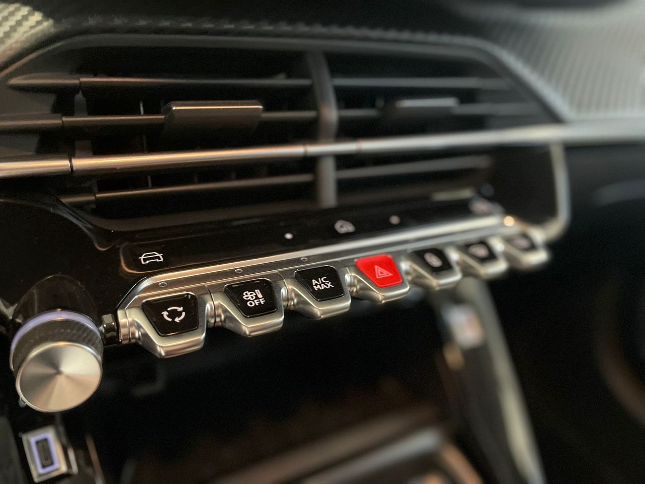 Peugeot 208 Allure HYBRID 110 eDCS6 - Foto 2