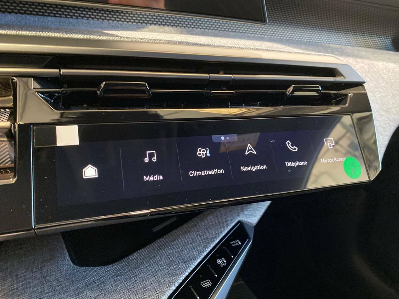 Peugeot 5008 GT Eléctrico 157kW - Foto 2