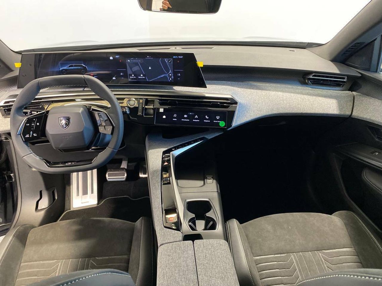 Peugeot 5008 GT Eléctrico 157kW - Foto 2