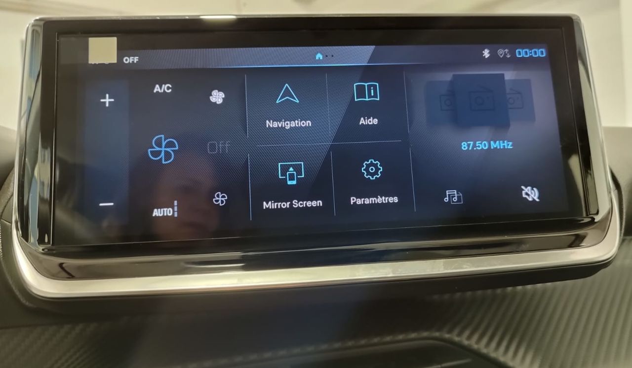 Peugeot 208 Allure HYBRID 110 eDCS6 - Foto 2