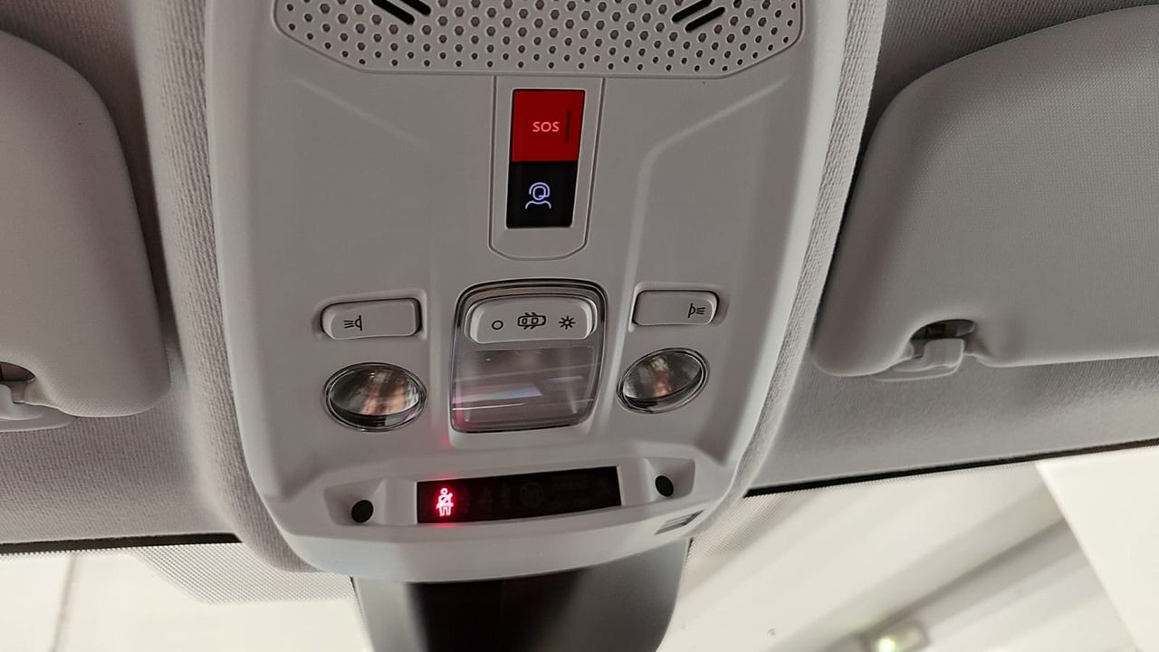 Peugeot 208 Allure HYBRID 110 eDCS6 - Foto 2