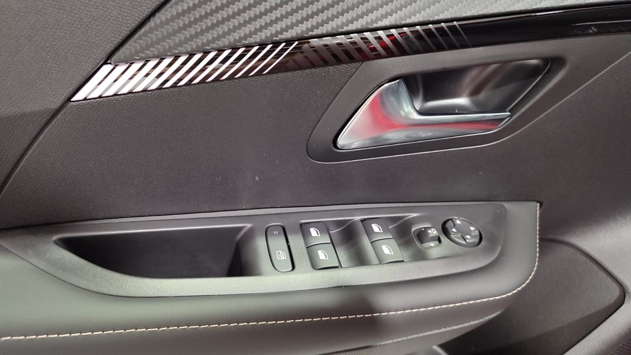 Peugeot 208 Allure HYBRID 110 eDCS6 - Foto 2