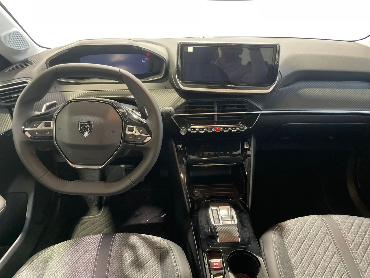 Peugeot 208 Allure HYBRID 110 eDCS6 - Foto 2