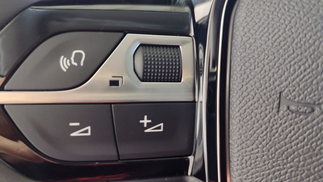 Peugeot 208 Allure HYBRID 110 eDCS6 - Foto 2