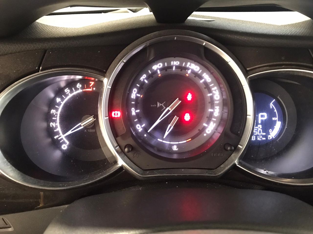 DS DS 3 PureTech 110 S&S EAT6 Sport - Foto 2