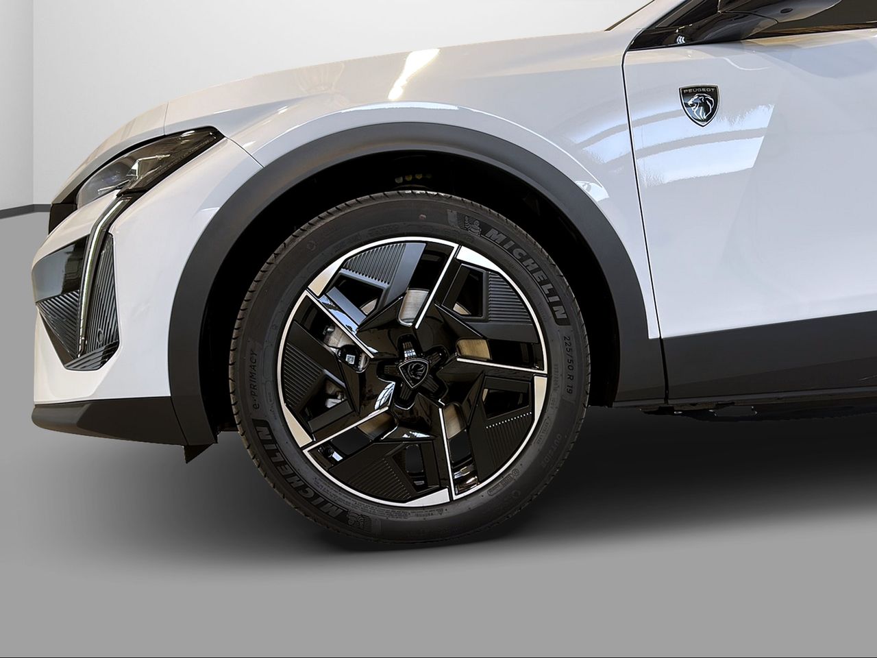 Peugeot e-408 E-408 GT Eléctrico 210 (157kW) - Foto 2