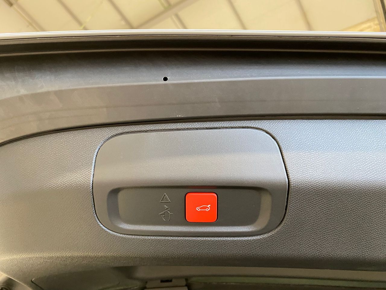 Peugeot e-408 E-408 GT Eléctrico 210 (157kW) - Foto 2