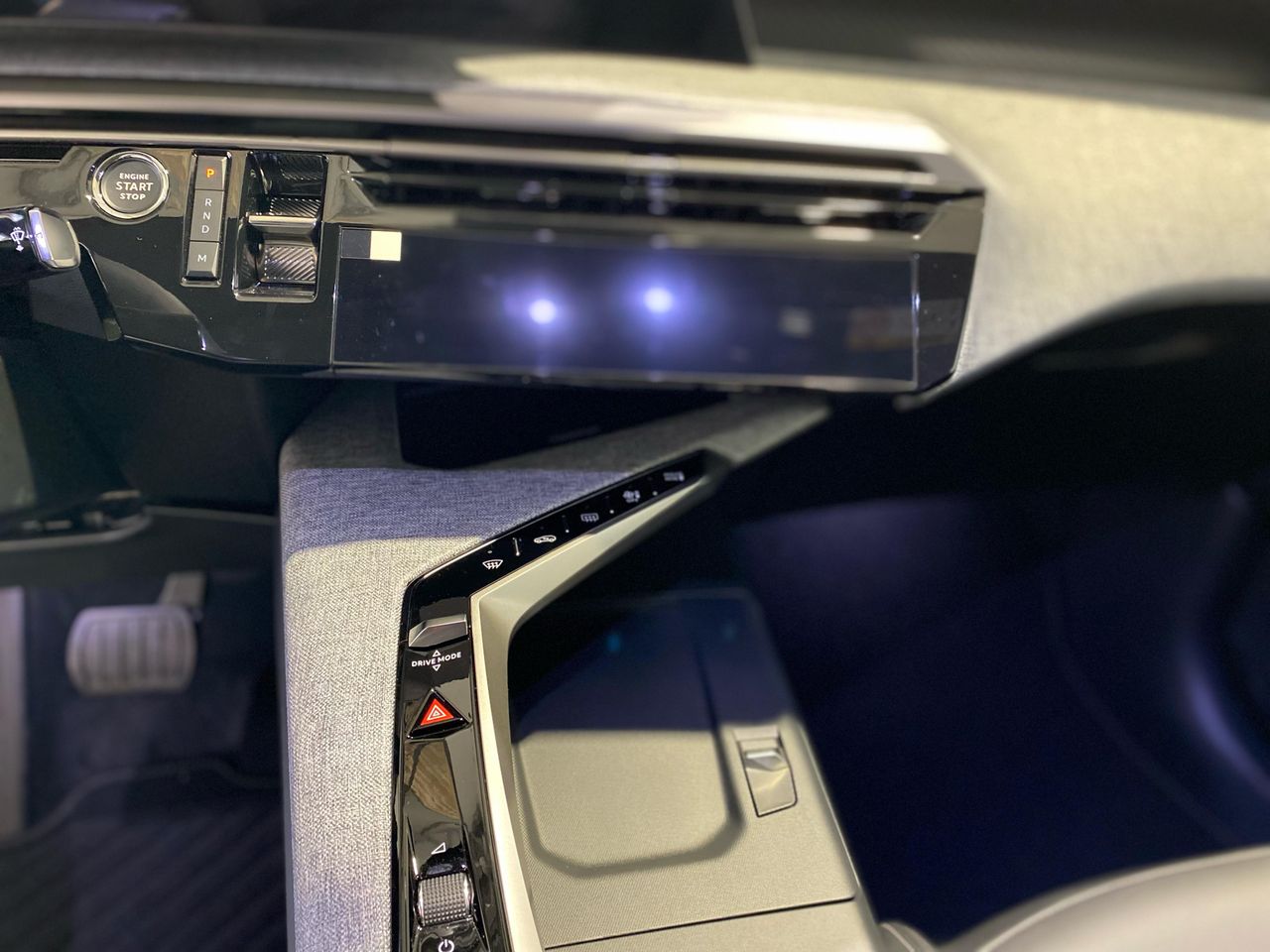 Peugeot 3008 Hybrid 1.2 107KW Allure eDCS6 - Foto 2