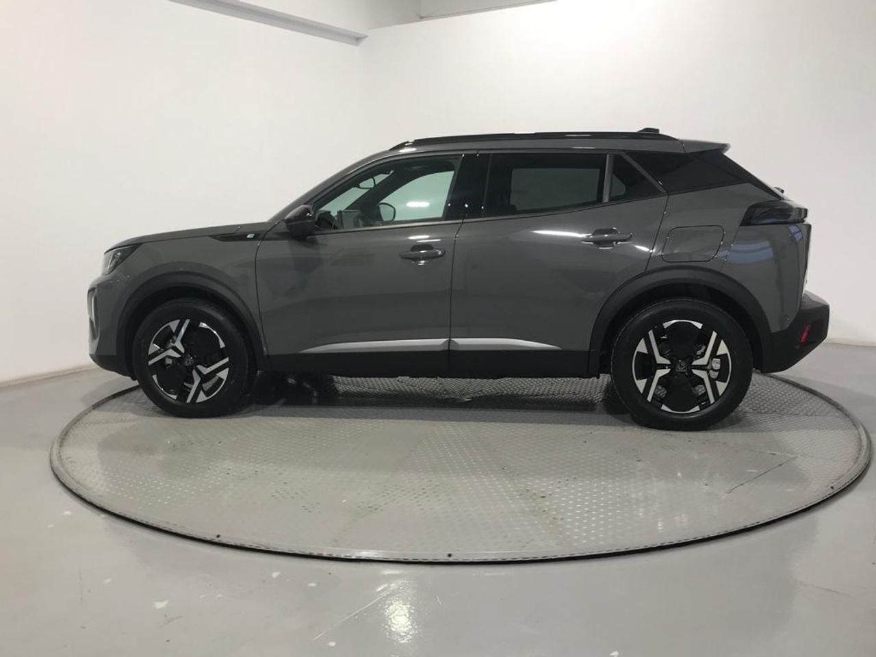 Peugeot e-2008 Eléctrico Allure 156 (115kW) - Foto 2