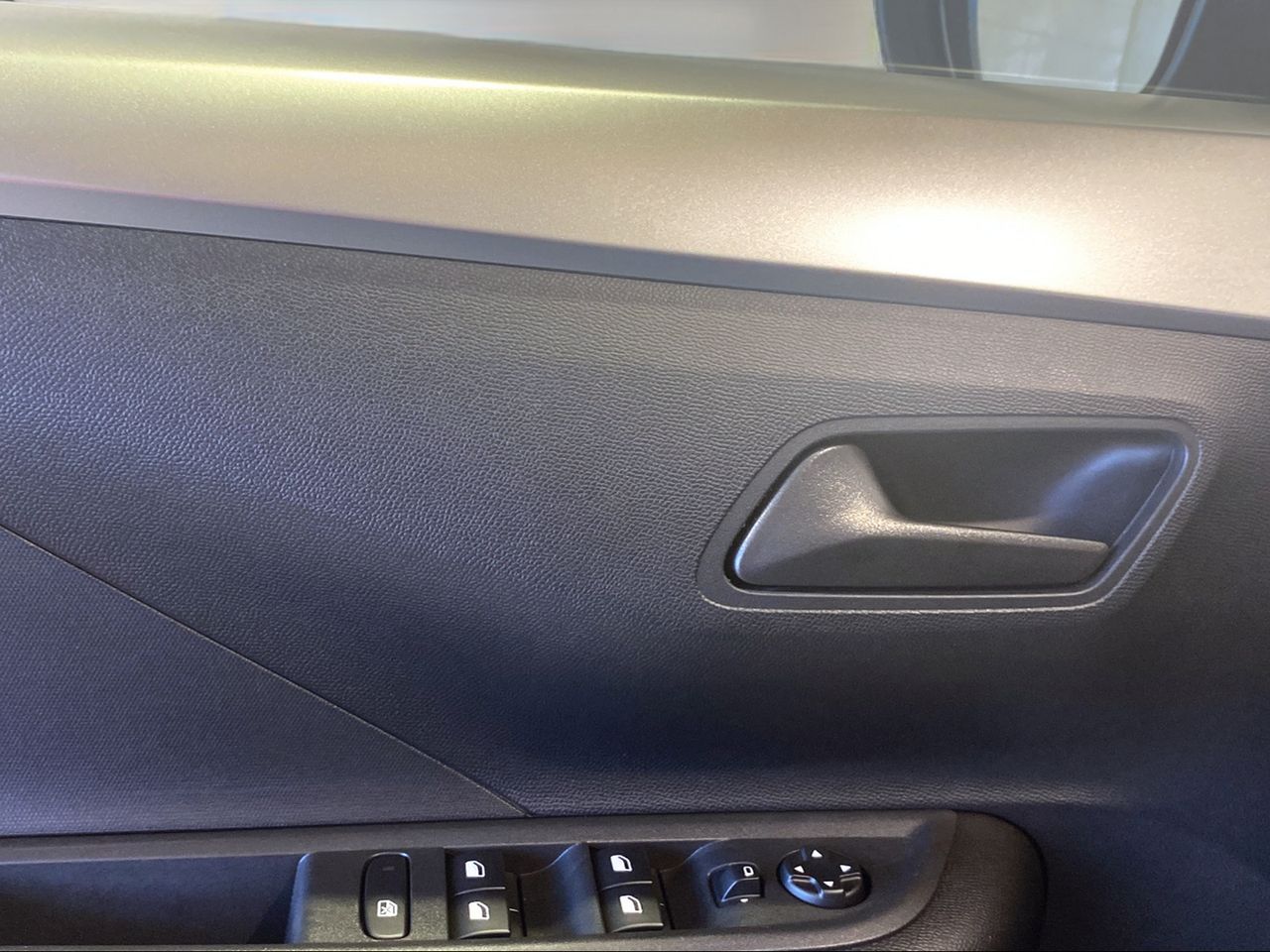 Opel Frontera 1.2T XHT Hybrid eDCT6 107kW Edition - Foto 2