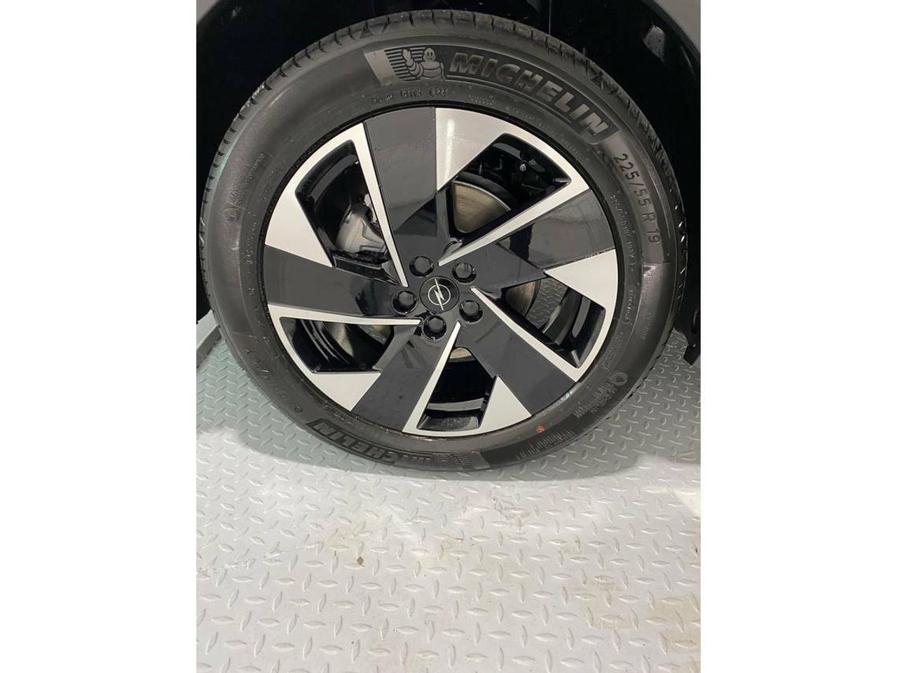 Opel Grandland 1.2T XHT Hybrid eDCT6 S/S GS - Foto 2